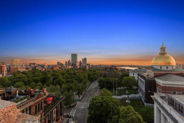 $3,850 | 21 Beacon Street, Unit 9H, Boston, MA 02108