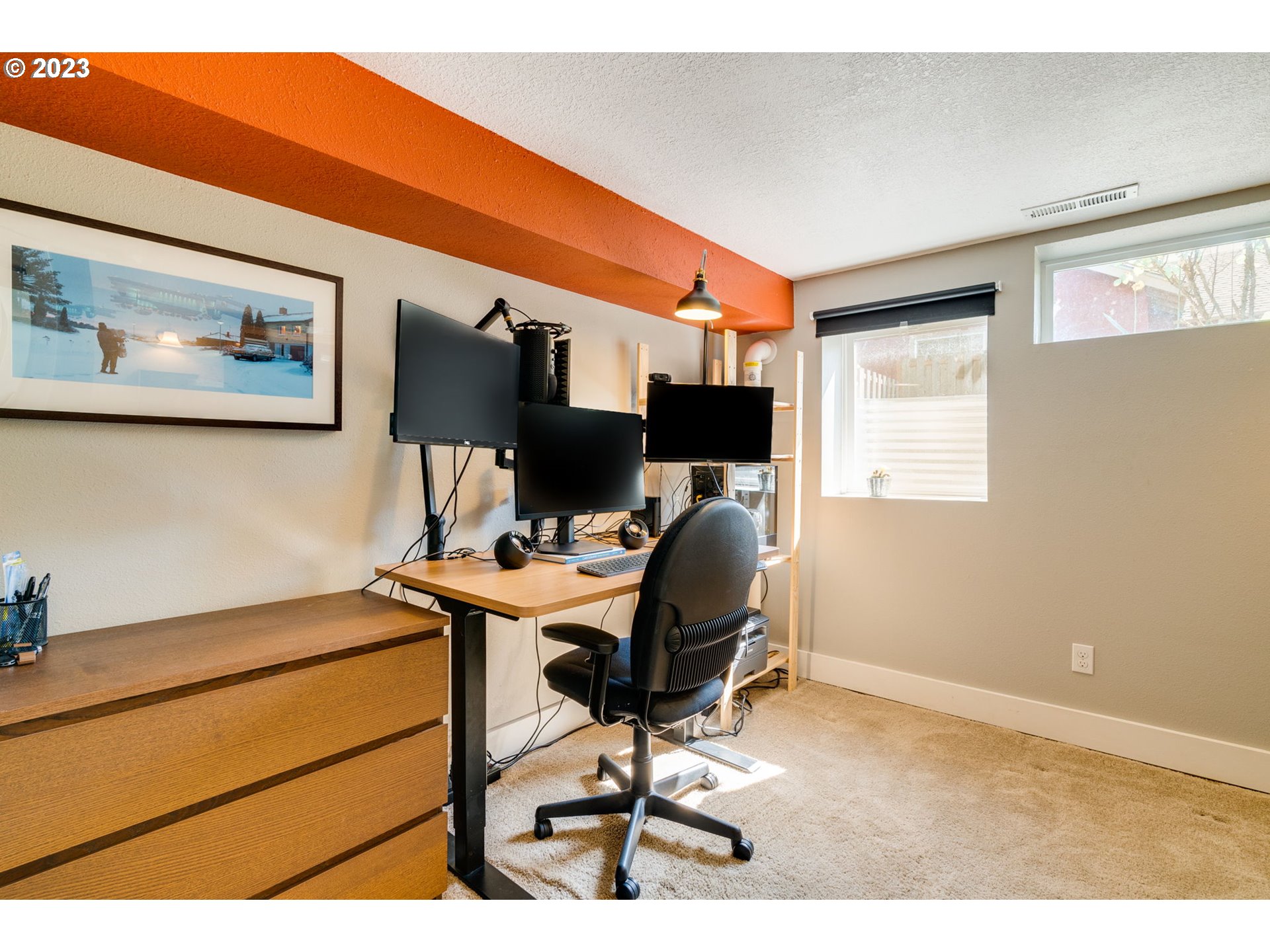 4504 Northeast Alberta Court Portland, OR 97218 - Photo 23 of 37 a workspace with furniture and window