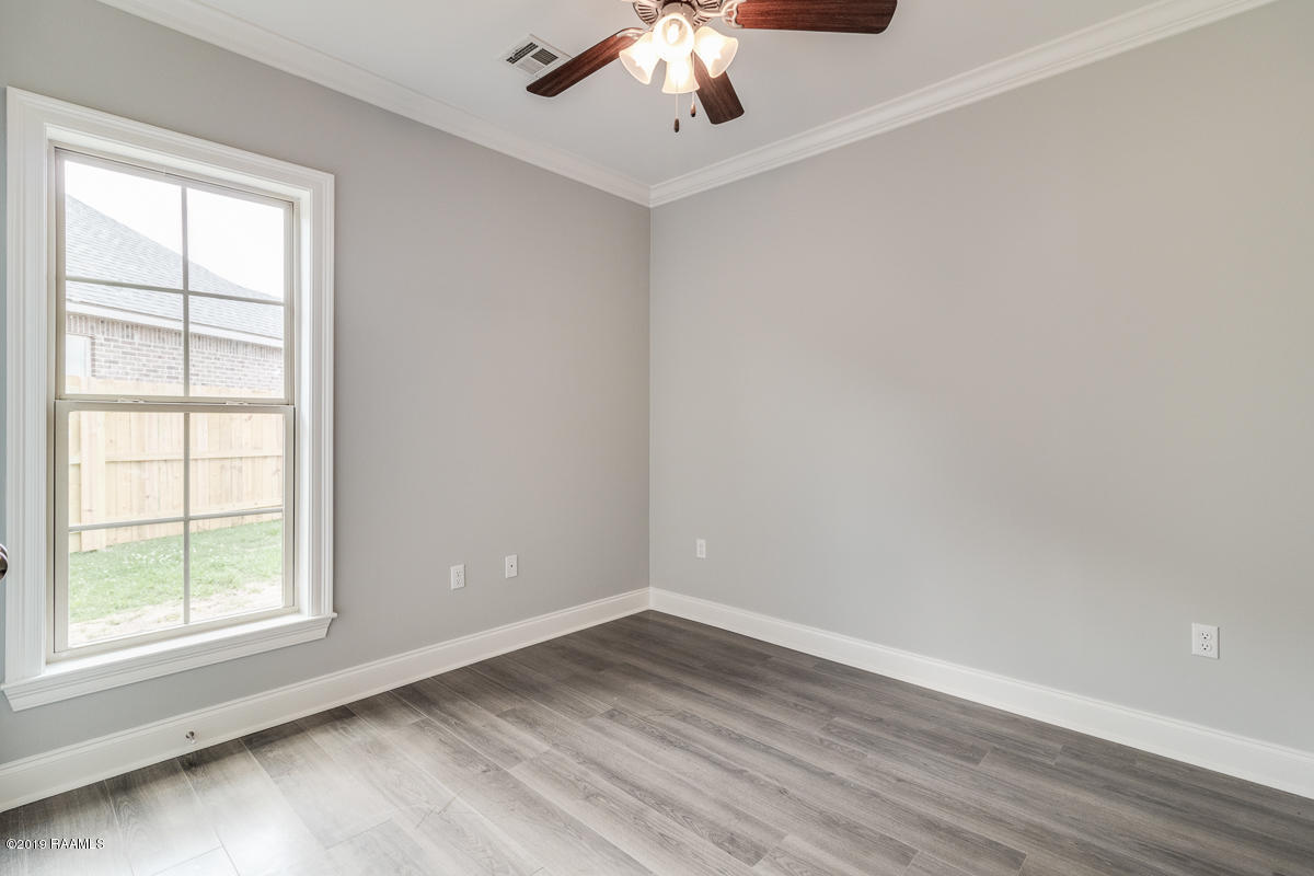 150 Rue Village Road Maurice, LA 70555 - Photo 9 of 12 150 Rue Village-9