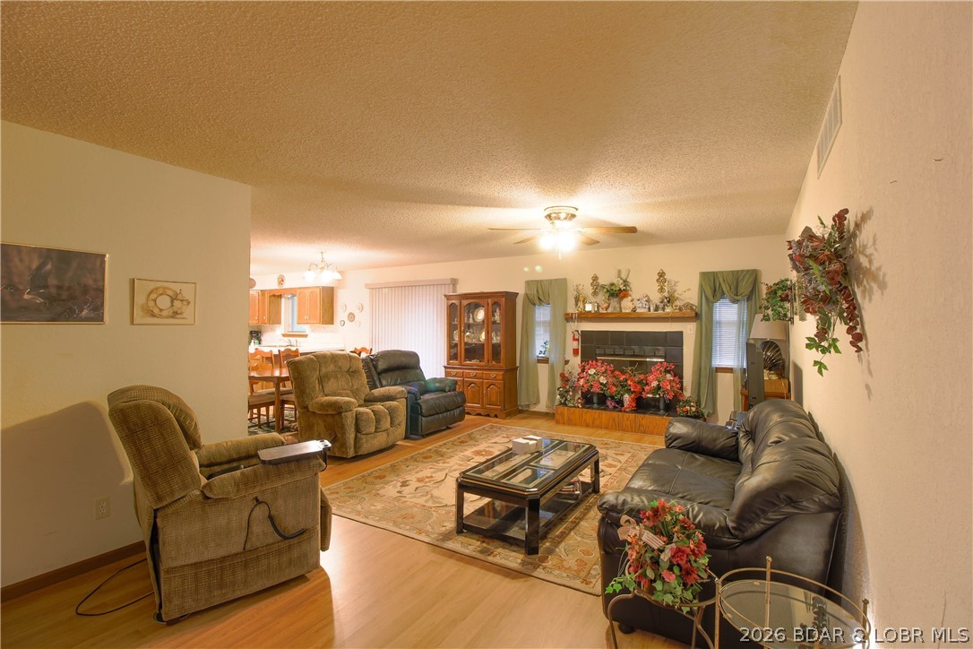 1001 Colorado Avenue Eldon, MO 65026 - Photo 13 of 41