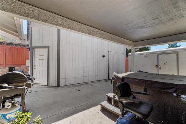 $560,000 | 1266 Wimbledon Way, Manteca, CA 95336