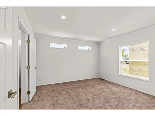 $199,850 | 1025 6th Street, Unit 83, Harrisburg, OR 97446