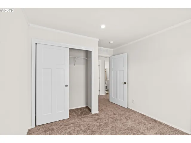 $199,850 | 1025 6th Street, Unit 83, Harrisburg, OR 97446