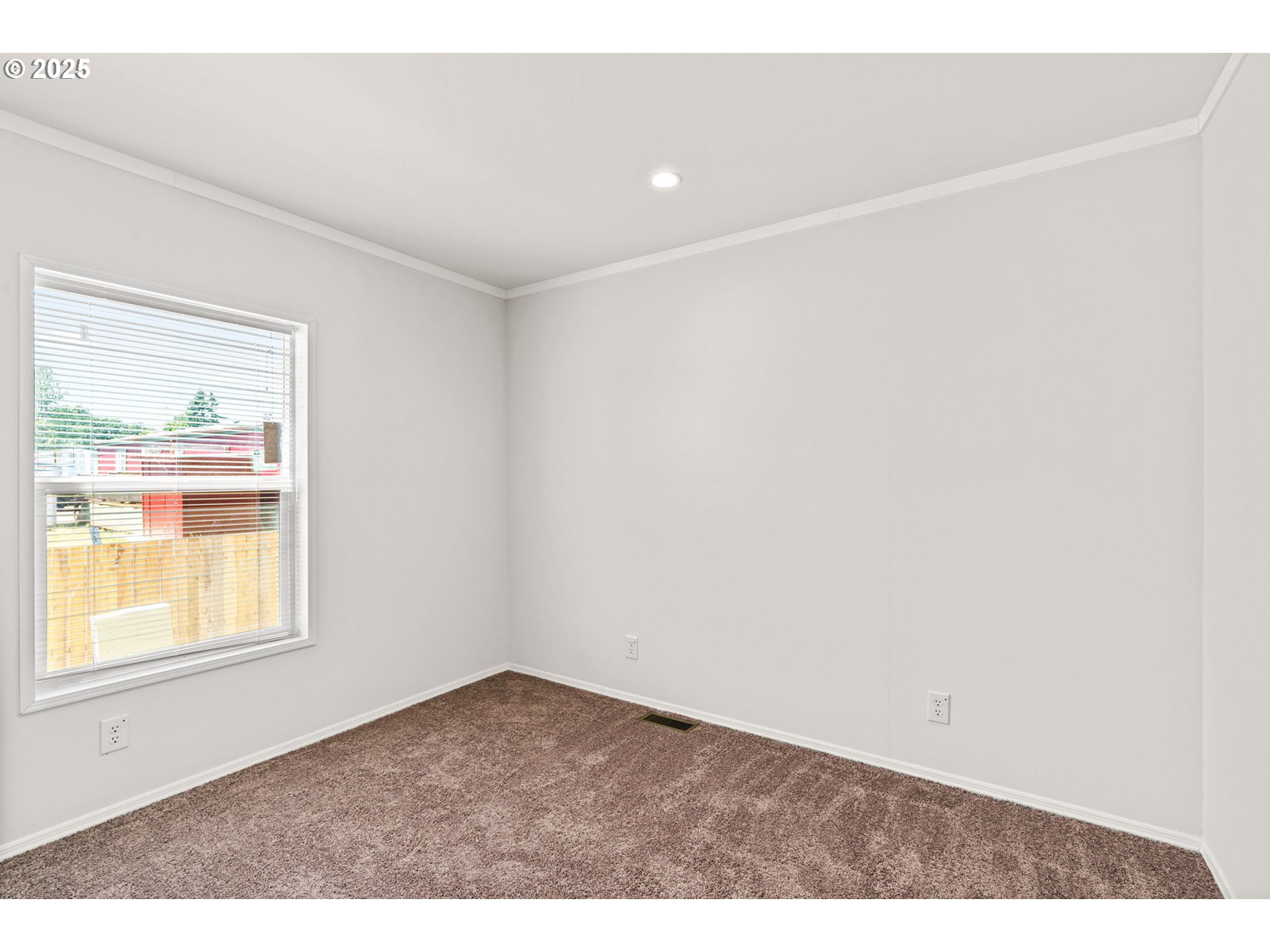 1025 6th Street, Unit 83 Harrisburg, OR 97446 - Photo 19 of 25