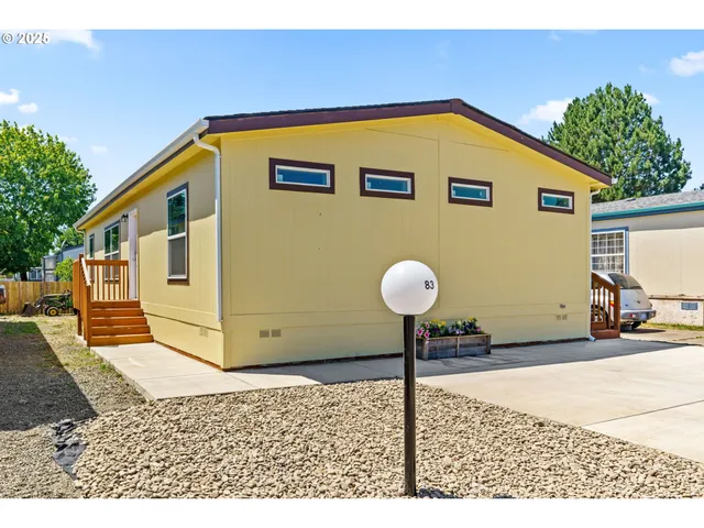 $199,850 | 1025 6th Street, Unit 83, Harrisburg, OR 97446