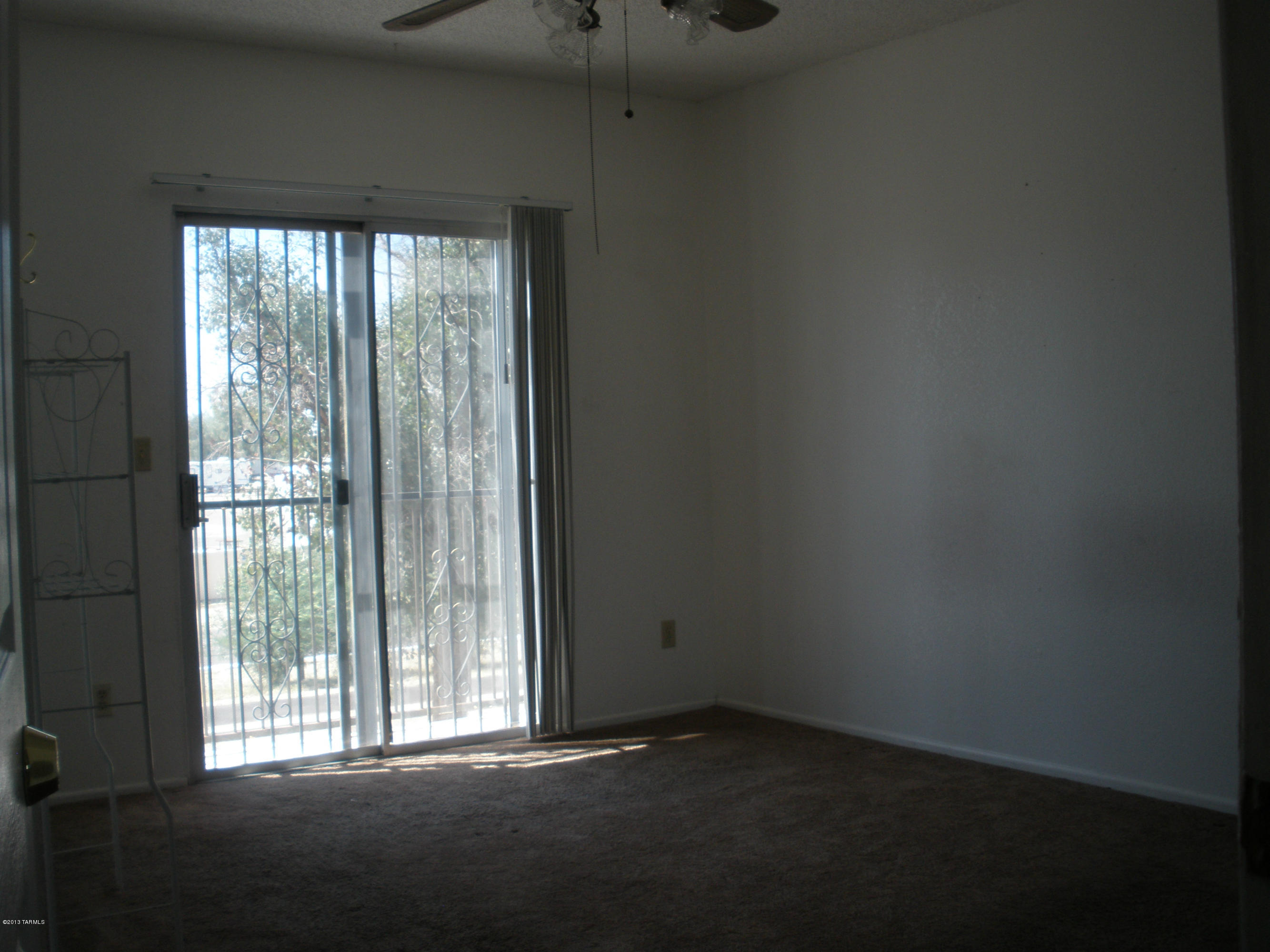 302-312 West Los Reales Road Tucson, AZ 85756 - Photo 8 of 10