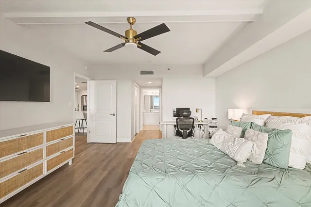 $319,900 | 300 South Duval Street, Unit 1608, Tallahassee, FL 32301