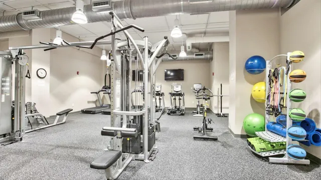 $319,900 | 300 South Duval Street, Unit 1608, Tallahassee, FL 32301