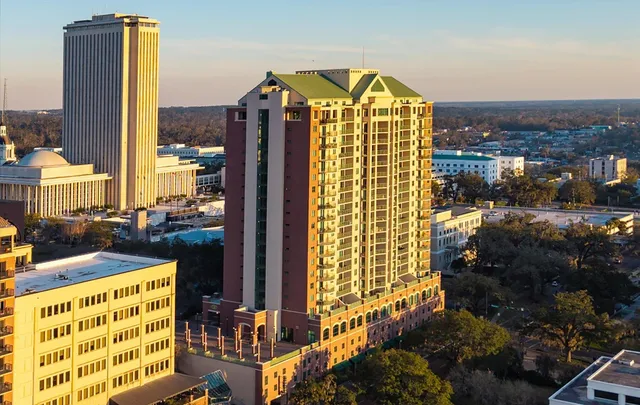 $319,900 | 300 South Duval Street, Unit 1608, Tallahassee, FL 32301