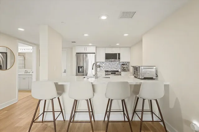 $319,900 | 300 South Duval Street, Unit 1608, Tallahassee, FL 32301