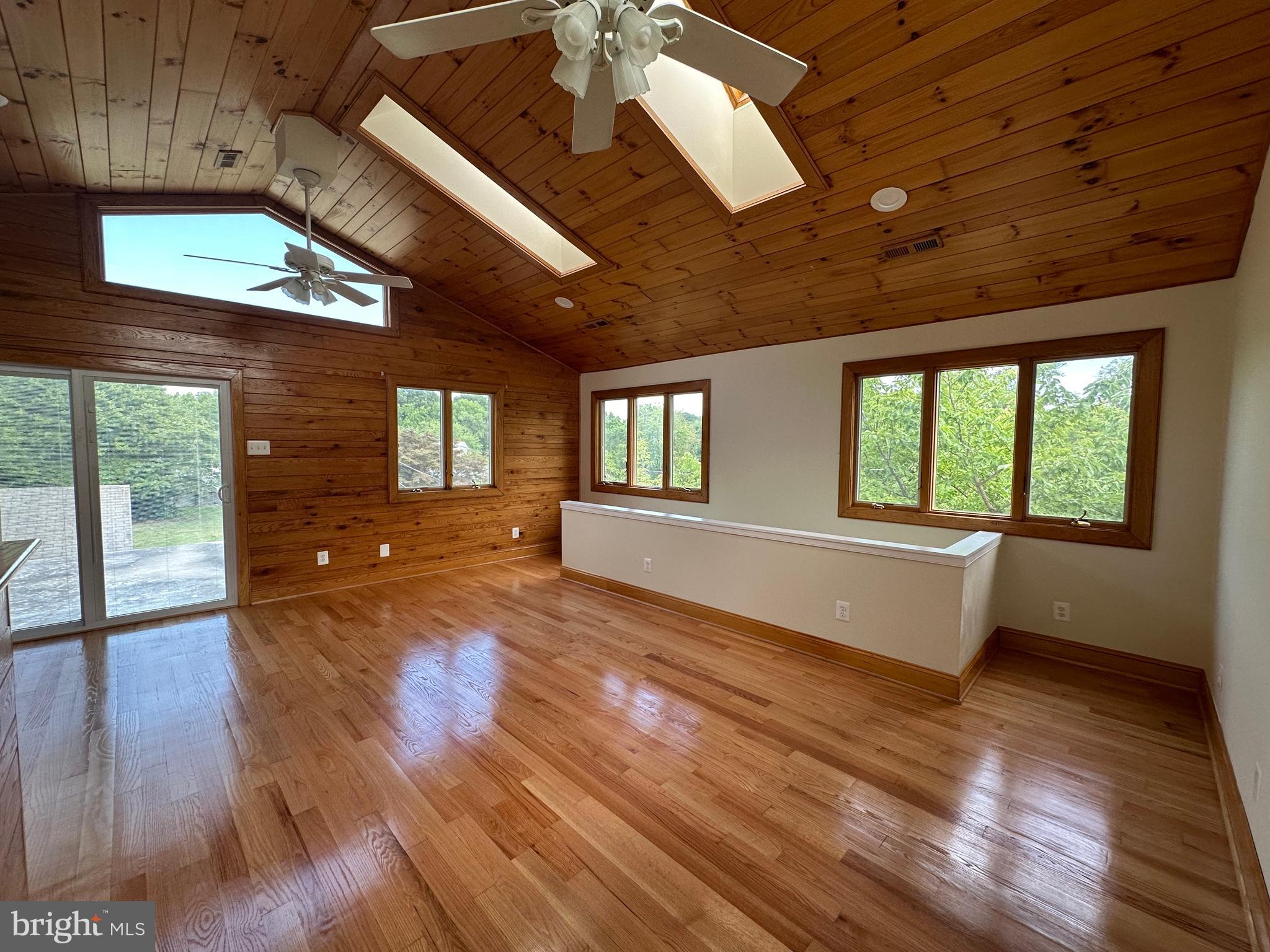 19 Lynbrook Road Middle River, MD 21220 - Photo 23 of 37