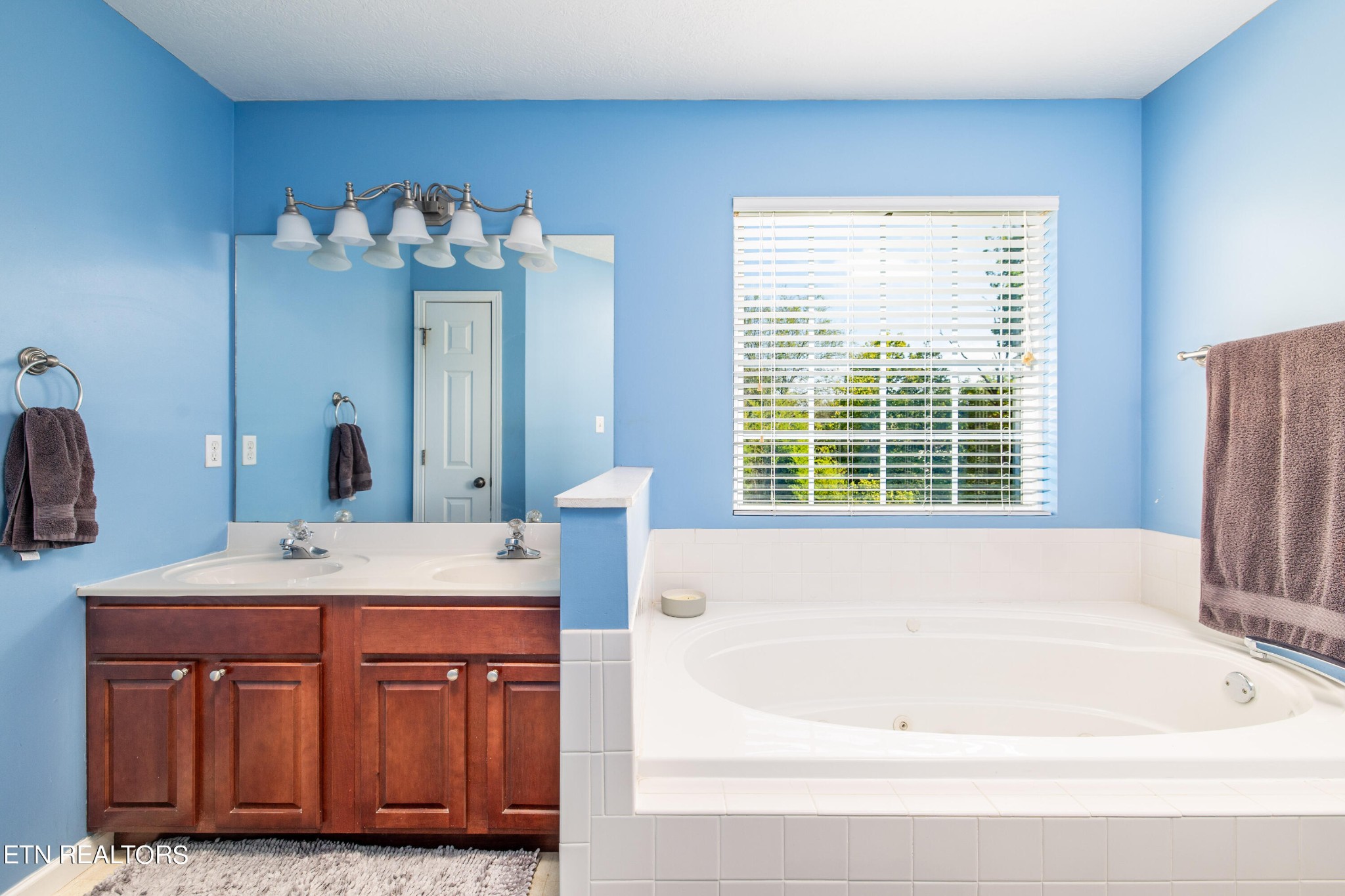 2430 Middlebrook Ridge Lane Knoxville, TN 37931 - Photo 25 of 42 Gallery Image 25