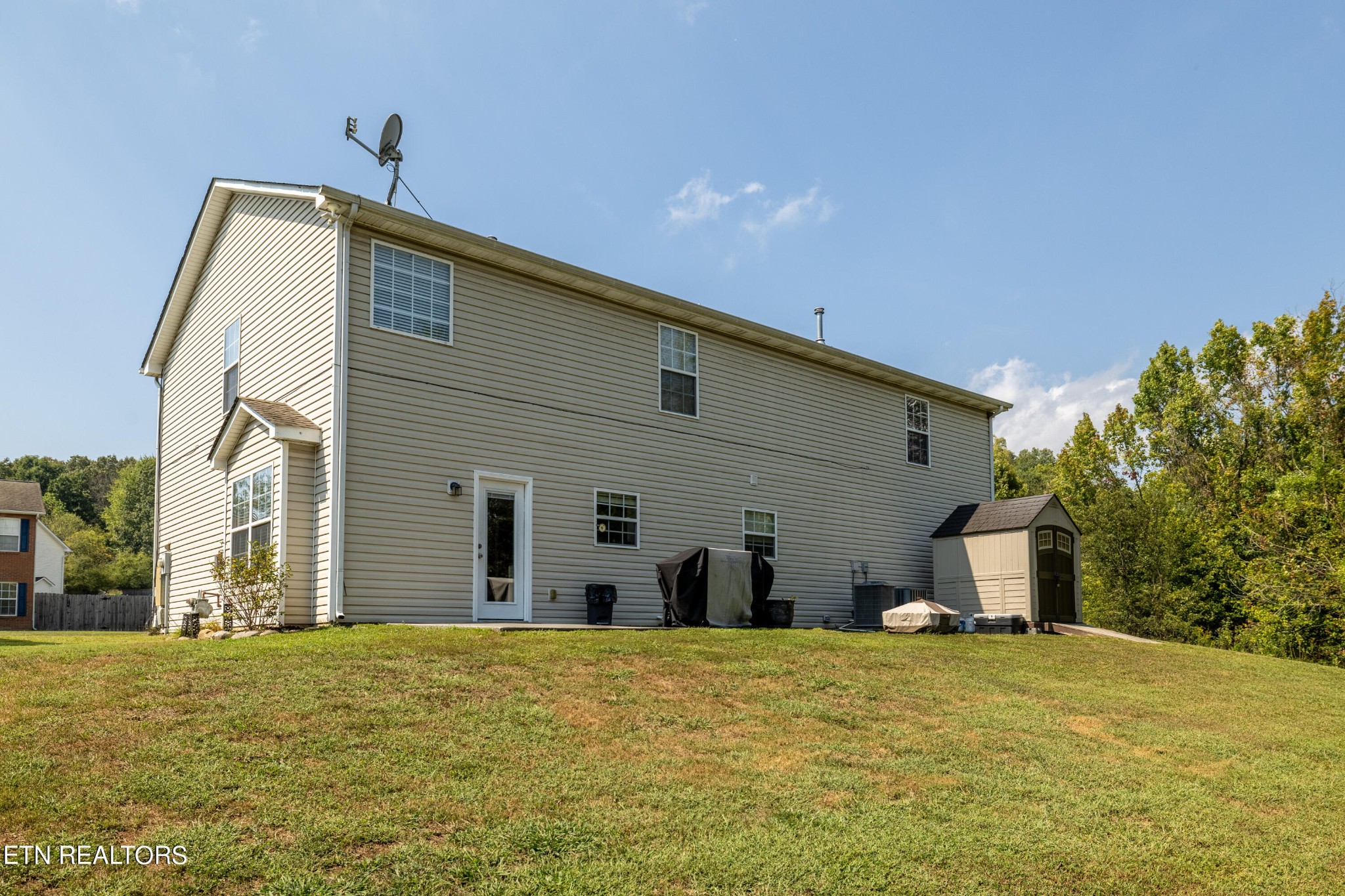 2430 Middlebrook Ridge Lane Knoxville, TN 37931 - Photo 34 of 42 Gallery Image 34
