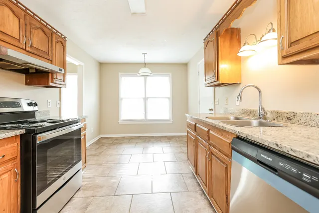 $2,210 | 305 Short Court, Smyrna, TN 37167