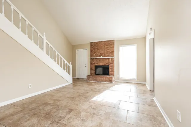 $2,210 | 305 Short Court, Smyrna, TN 37167