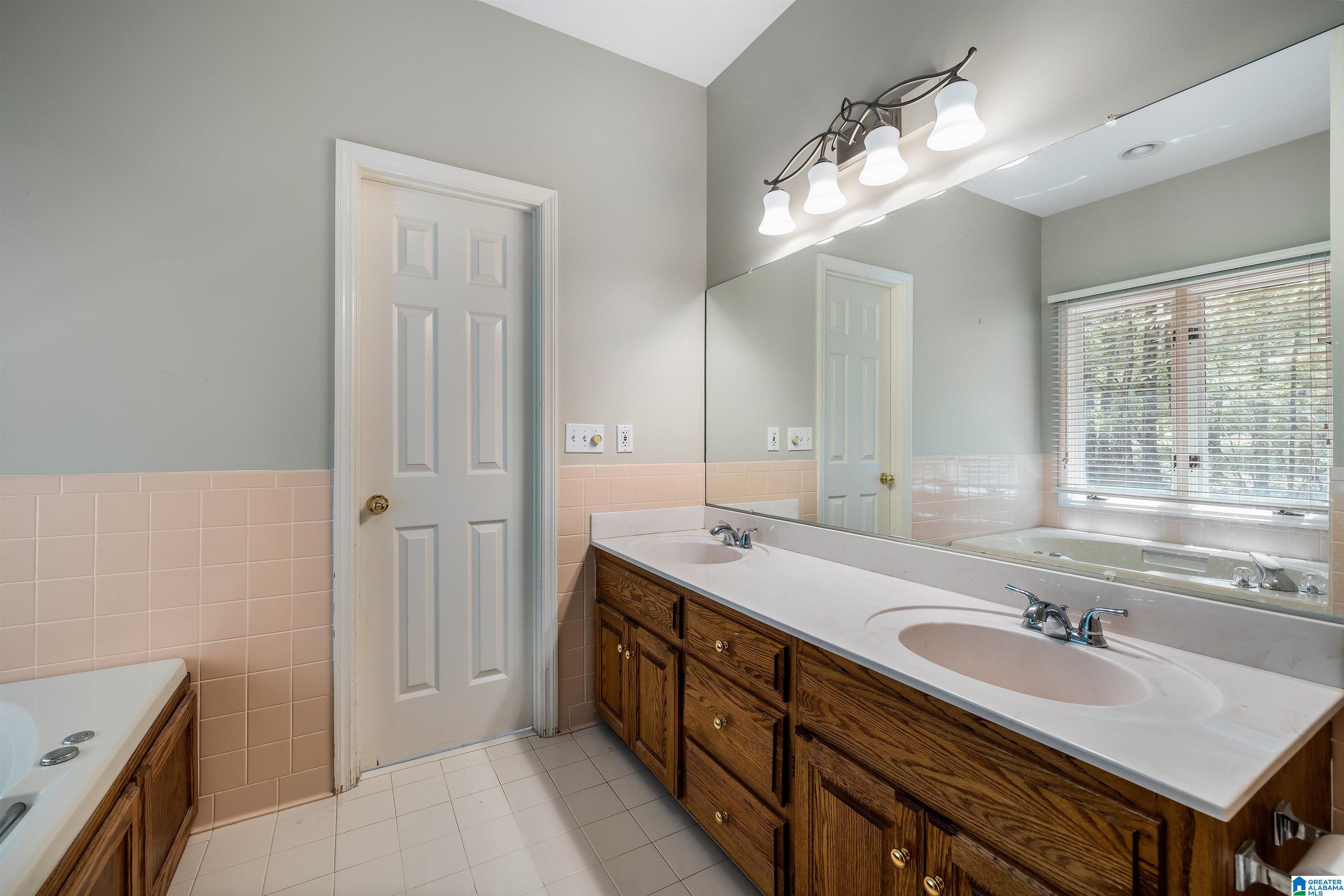 147 Chestnut Drive Alabaster, AL 35007 - Photo 19 of 35
