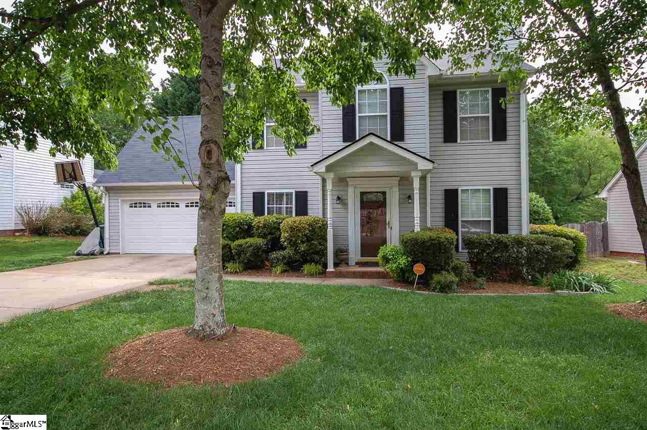 115 Riverside Chase Circle Greer, SC 29650 - Photo 2 of 31 Gallery Image 2