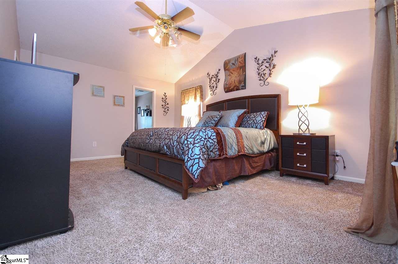 115 Riverside Chase Circle Greer, SC 29650 - Photo 23 of 31 Gallery Image 23