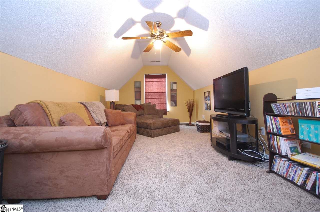 115 Riverside Chase Circle Greer, SC 29650 - Photo 26 of 31 Gallery Image 26