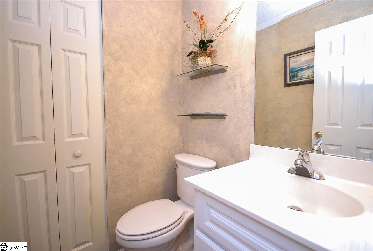 115 Riverside Chase Circle Greer, SC 29650 - Photo 27 of 31 Gallery Image 27