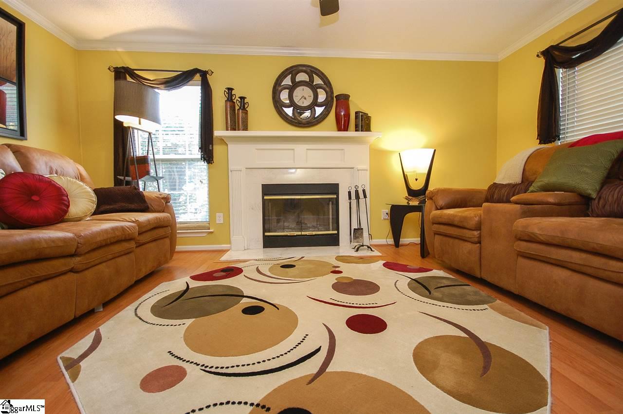 115 Riverside Chase Circle Greer, SC 29650 - Photo 8 of 31 Gallery Image 8