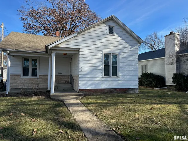 $1,400 | 146 North State Street, Springfield, IL 62702