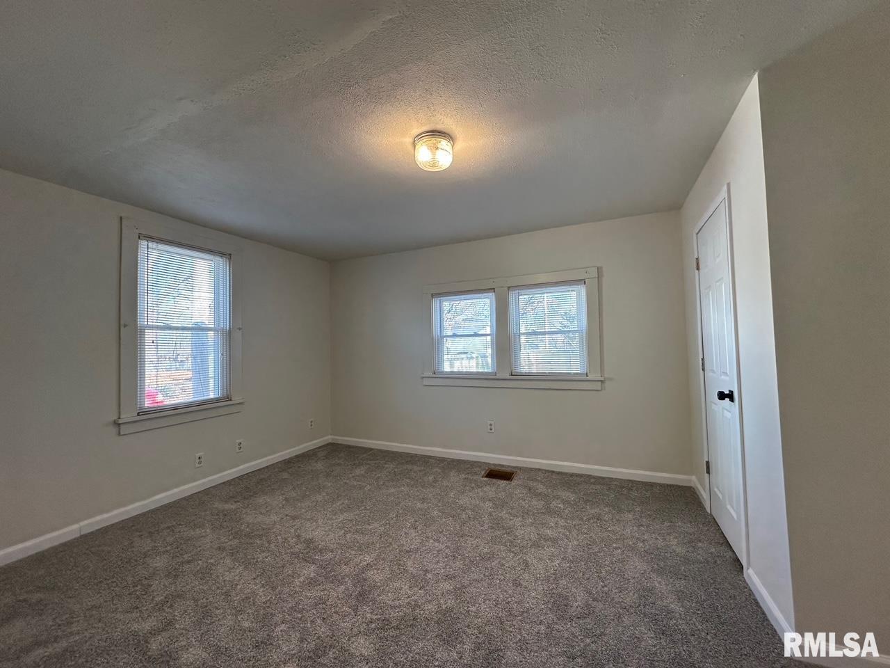 146 North State Street Springfield, IL 62702 - Photo 9 of 16