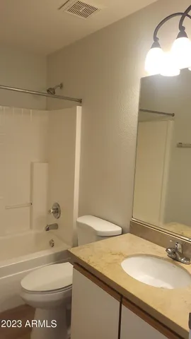 $1,895 | 18611 North 22nd Street, Unit 9, Phoenix, AZ 85024