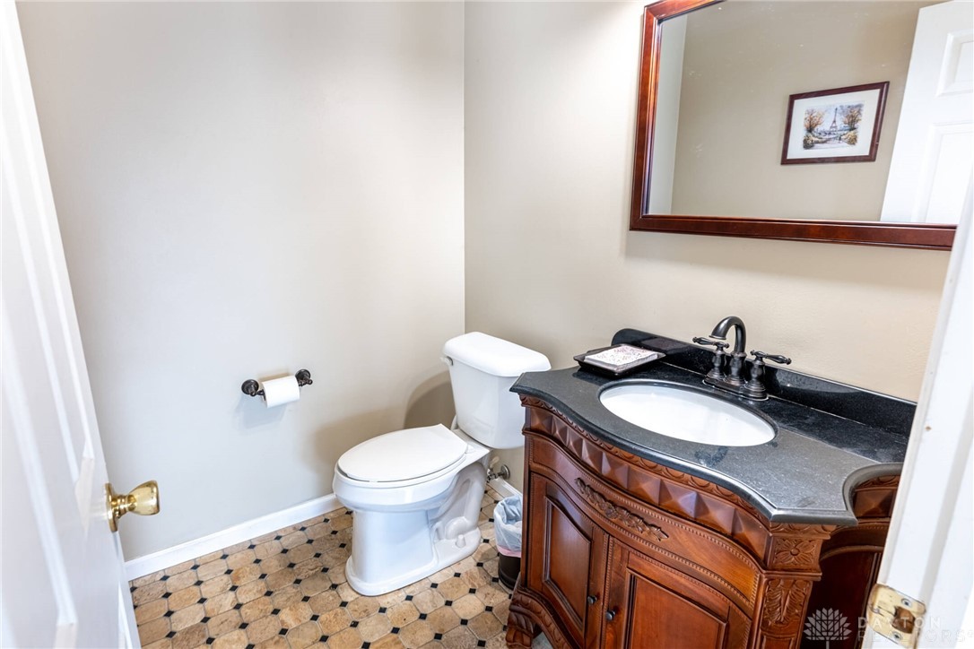 9812 Old Stage Road Waynesville, OH 45068 - Photo 16 of 83 Gallery Image 16