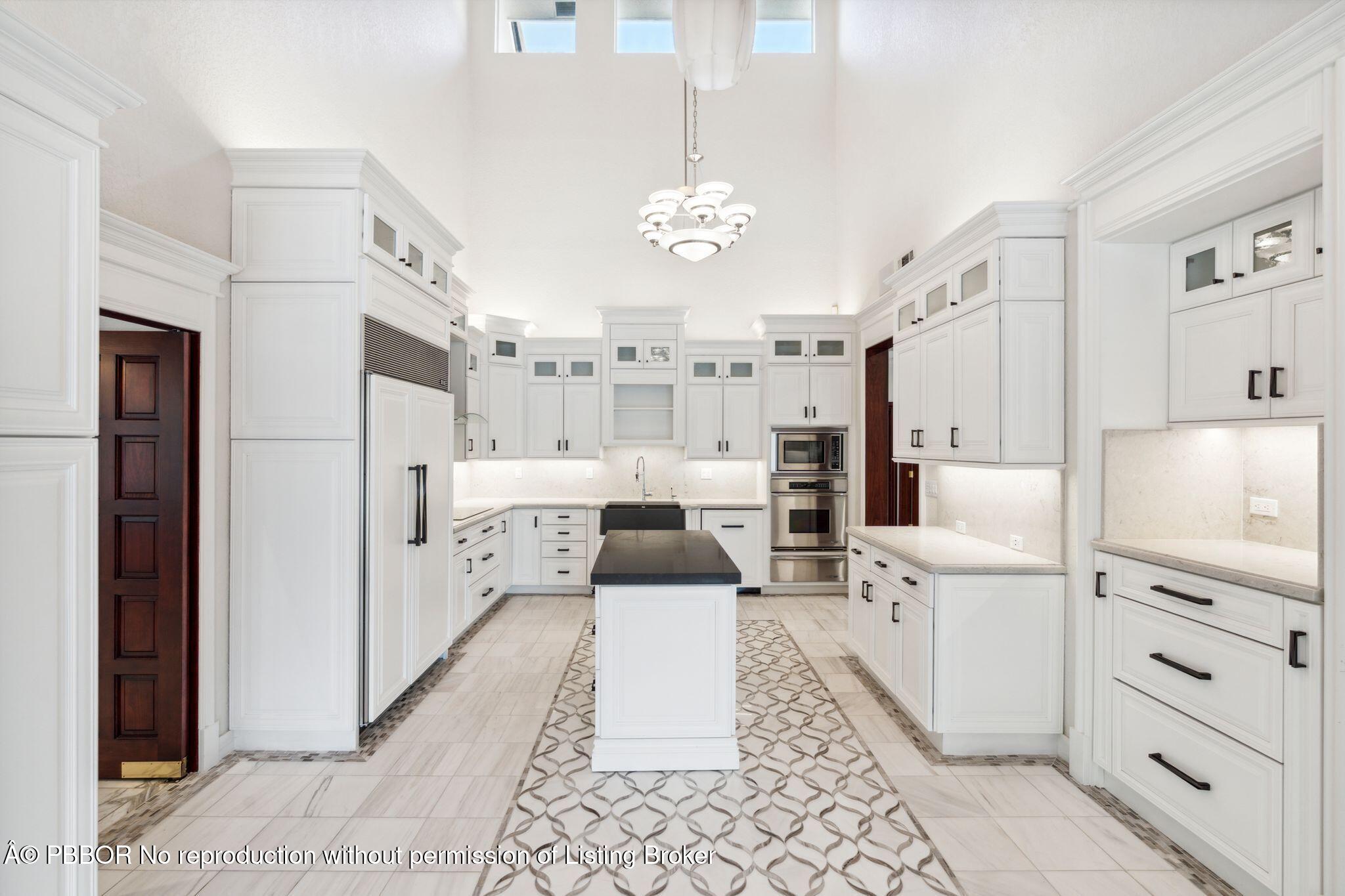4700 Sanctuary Lane Boca Raton, FL 33431 - Photo 18 of 58 Kitchen