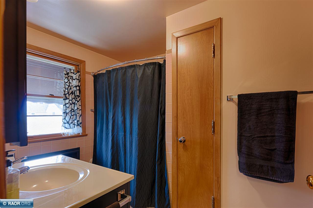 808 3rd Street South Virginia, MN 55792 - Photo 15 of 34