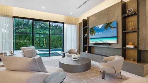 $5,300,000 | 510 Northeast 4th Lane, Boca Raton, FL 33432