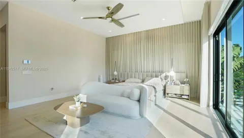 $5,300,000 | 510 Northeast 4th Lane, Boca Raton, FL 33432