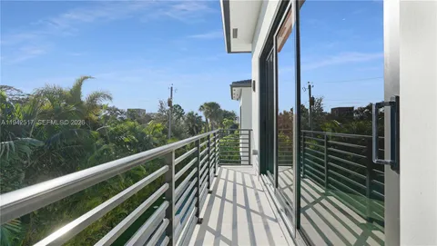 $5,300,000 | 510 Northeast 4th Lane, Boca Raton, FL 33432