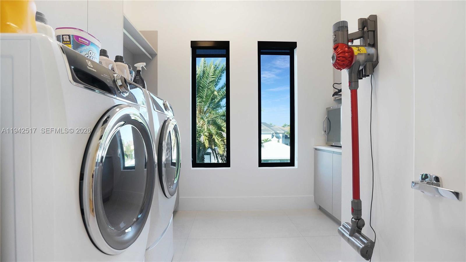 510 Northeast 4th Lane Boca Raton, FL 33432 - Photo 60 of 66 Upstairs laundry