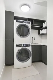 $5,300,000 | 510 Northeast 4th Lane, Boca Raton, FL 33432