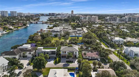 $5,300,000 | 510 Northeast 4th Lane, Boca Raton, FL 33432