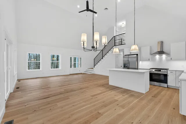 $750,000 | 8 Perimeter Avenue, Standish, ME 04084