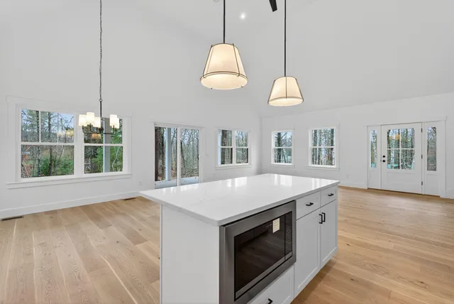 $750,000 | 8 Perimeter Avenue, Standish, ME 04084