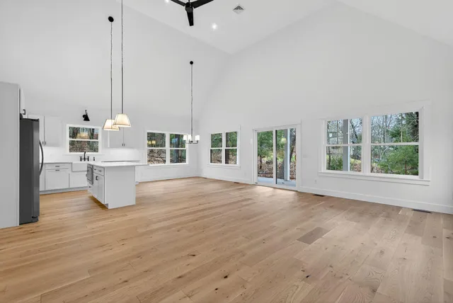 $750,000 | 8 Perimeter Avenue, Standish, ME 04084