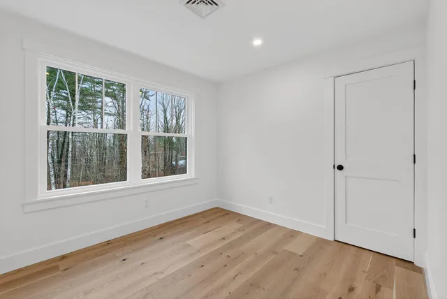 $750,000 | 8 Perimeter Avenue, Standish, ME 04084