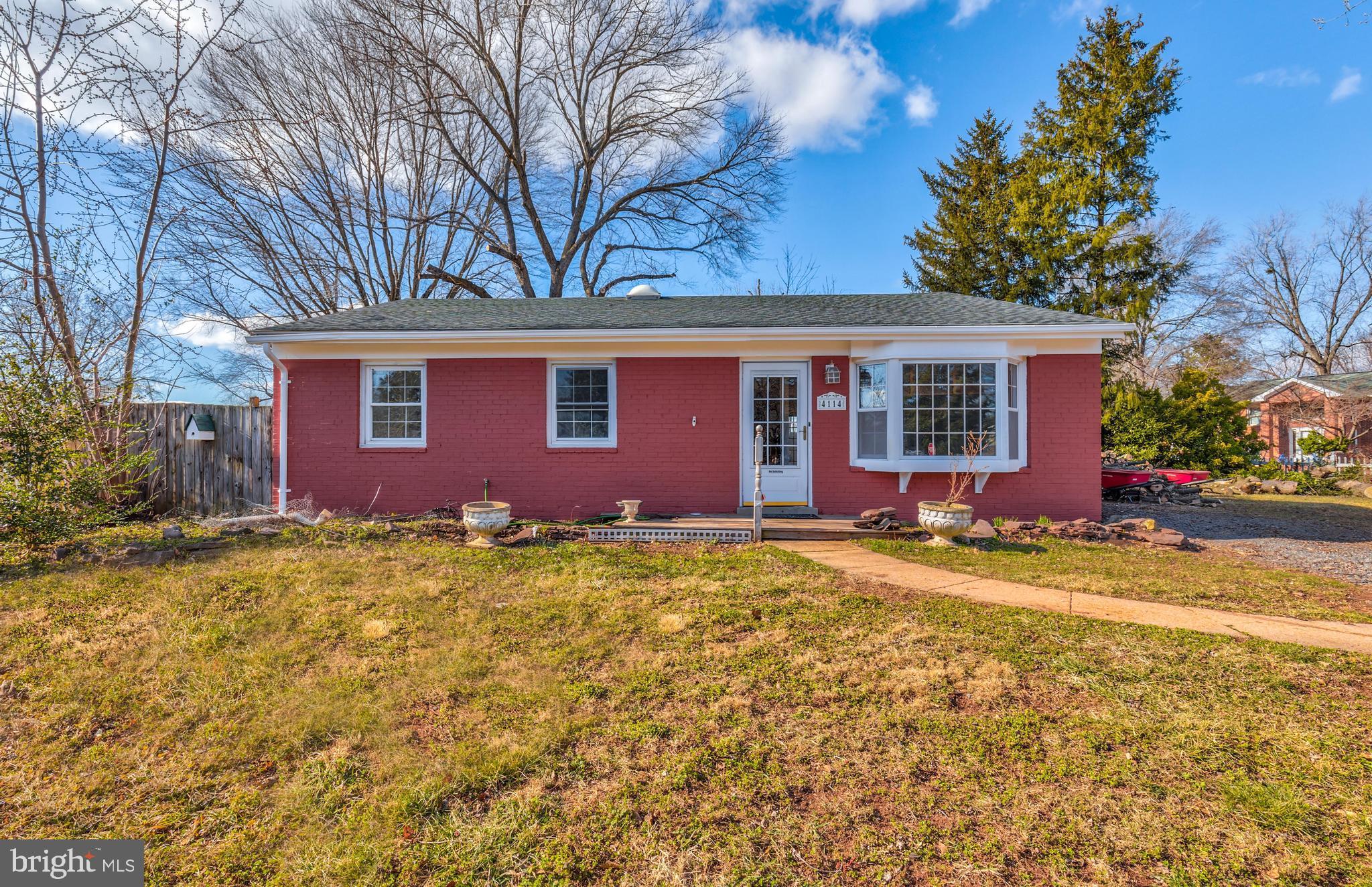 4114 Lees Corner Road Chantilly, VA 20151 - Photo 1 of 24