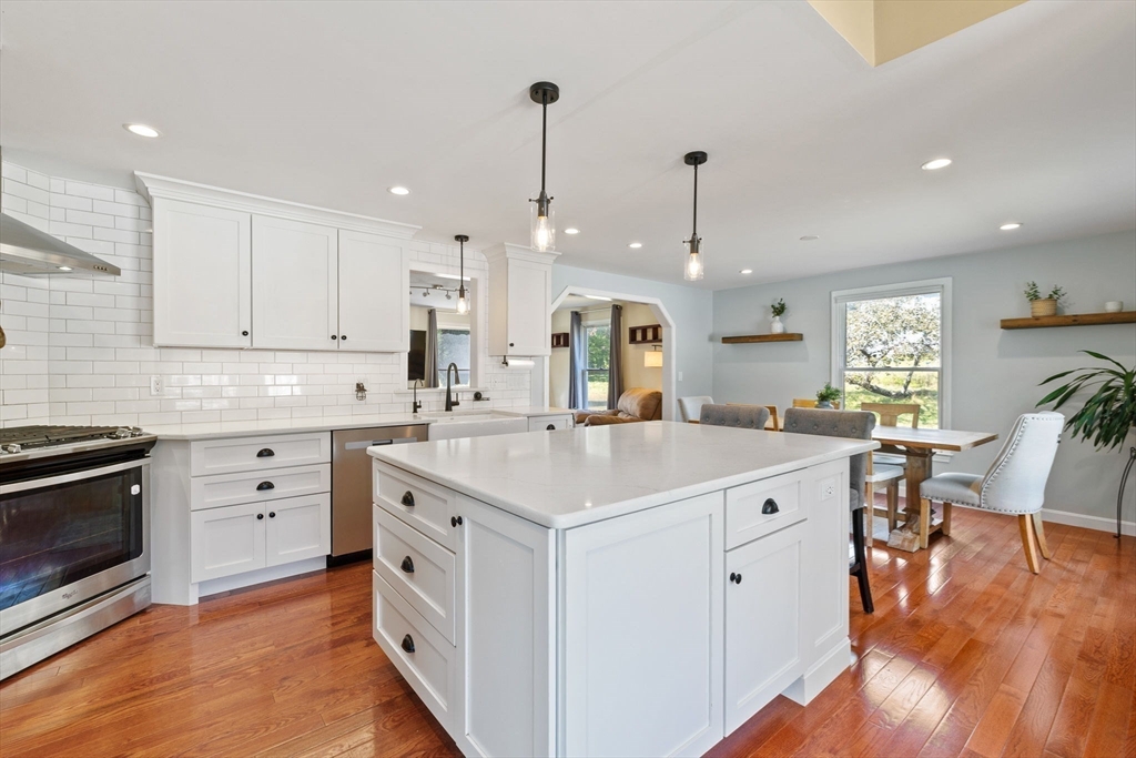 4 Indian Brook Road Ashland, MA 01721 - Photo 7 of 42