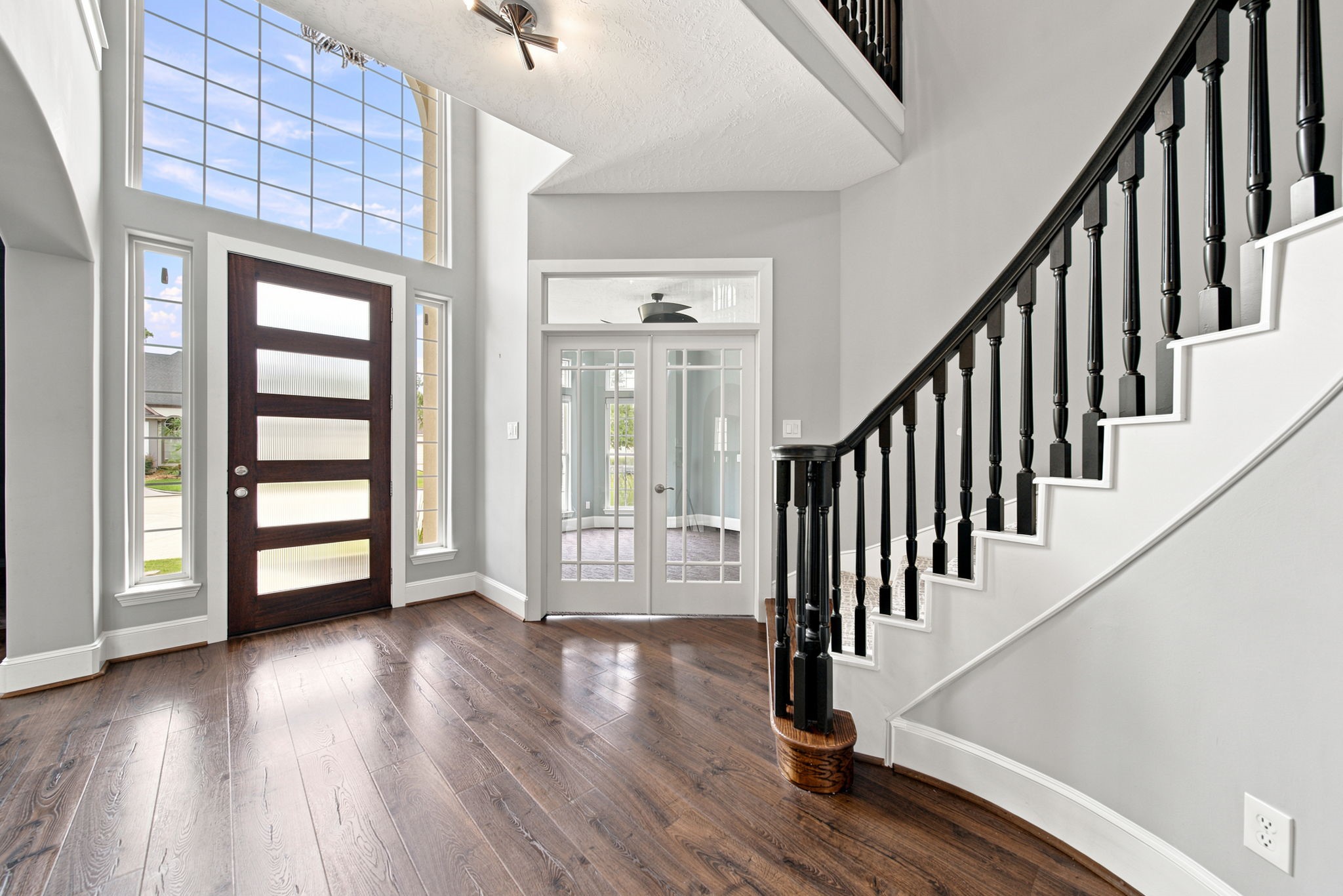 6515 Kodes Clay Court Spring, TX 77379 - Photo 3 of 50