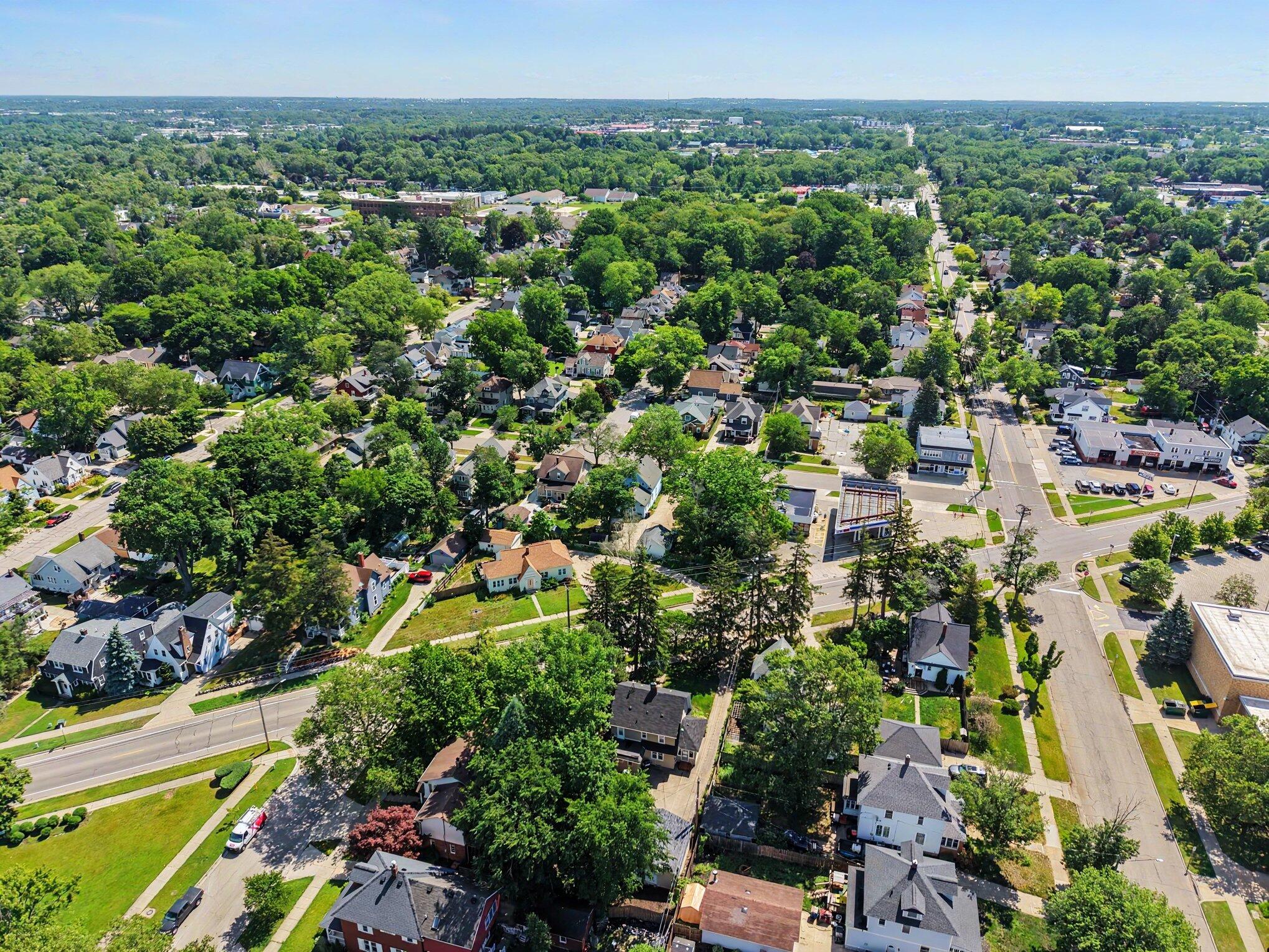 560 State Street Holland, MI 49423 - Photo 43 of 45 045_file_6657