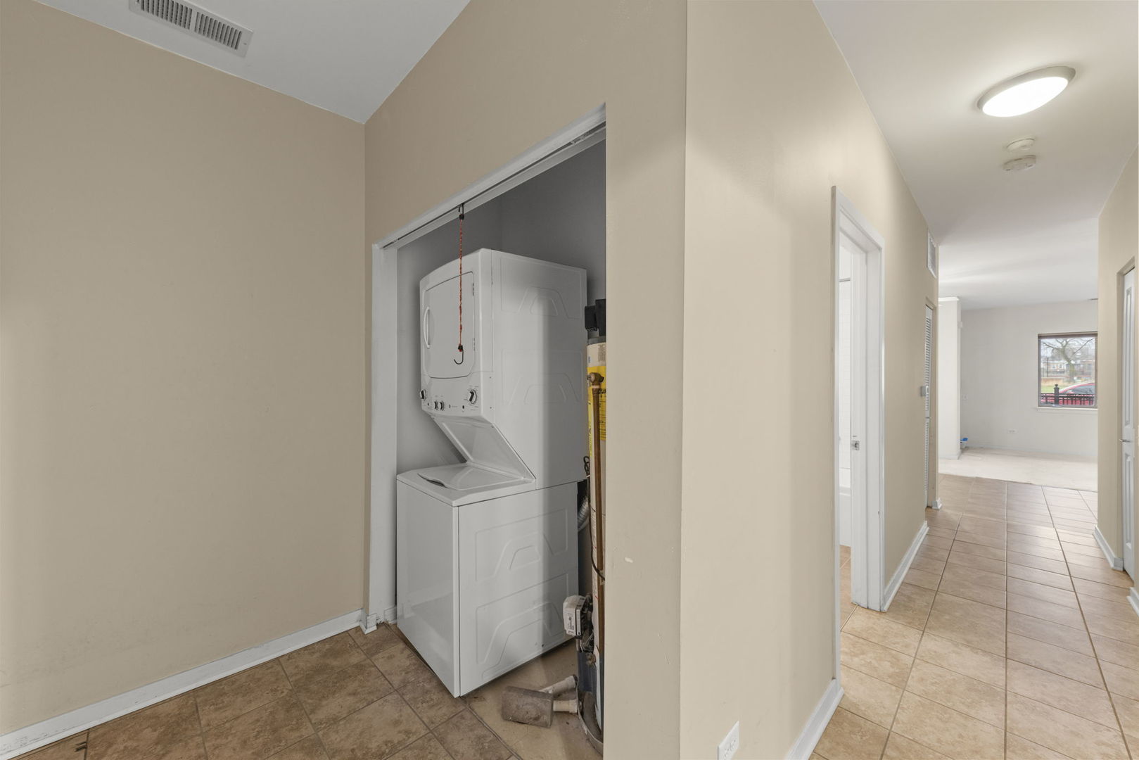 915 South Lytle Street, Unit 102 Chicago, IL 60607 - Photo 14 of 17 Gallery Image 14