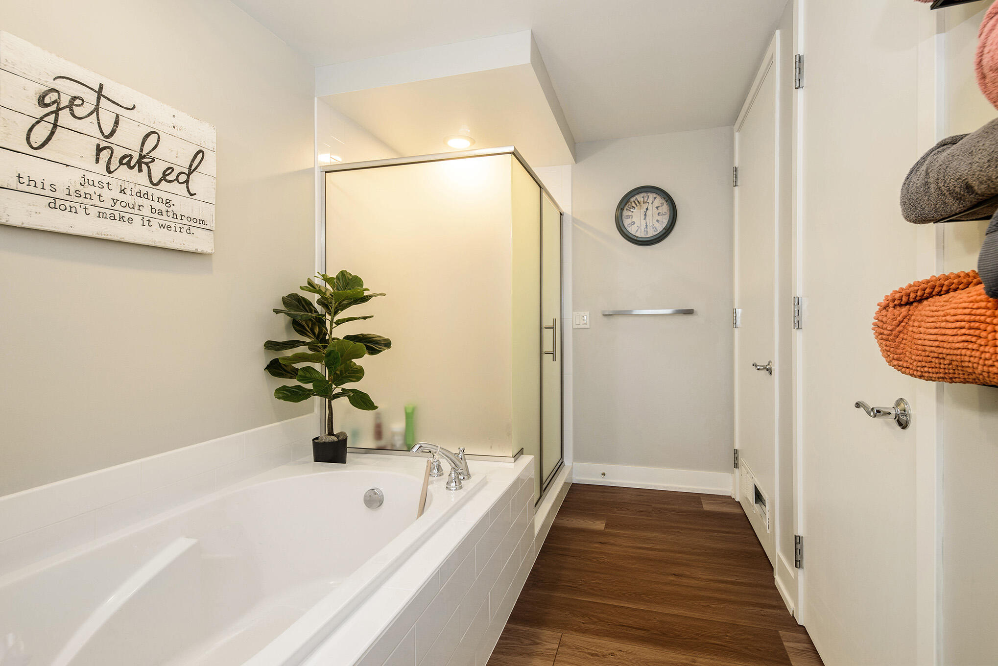 335 Bridge Street Northwest, Unit 2006 Grand Rapids, MI 49504 - Photo 21 of 38 335Bridge2006-32