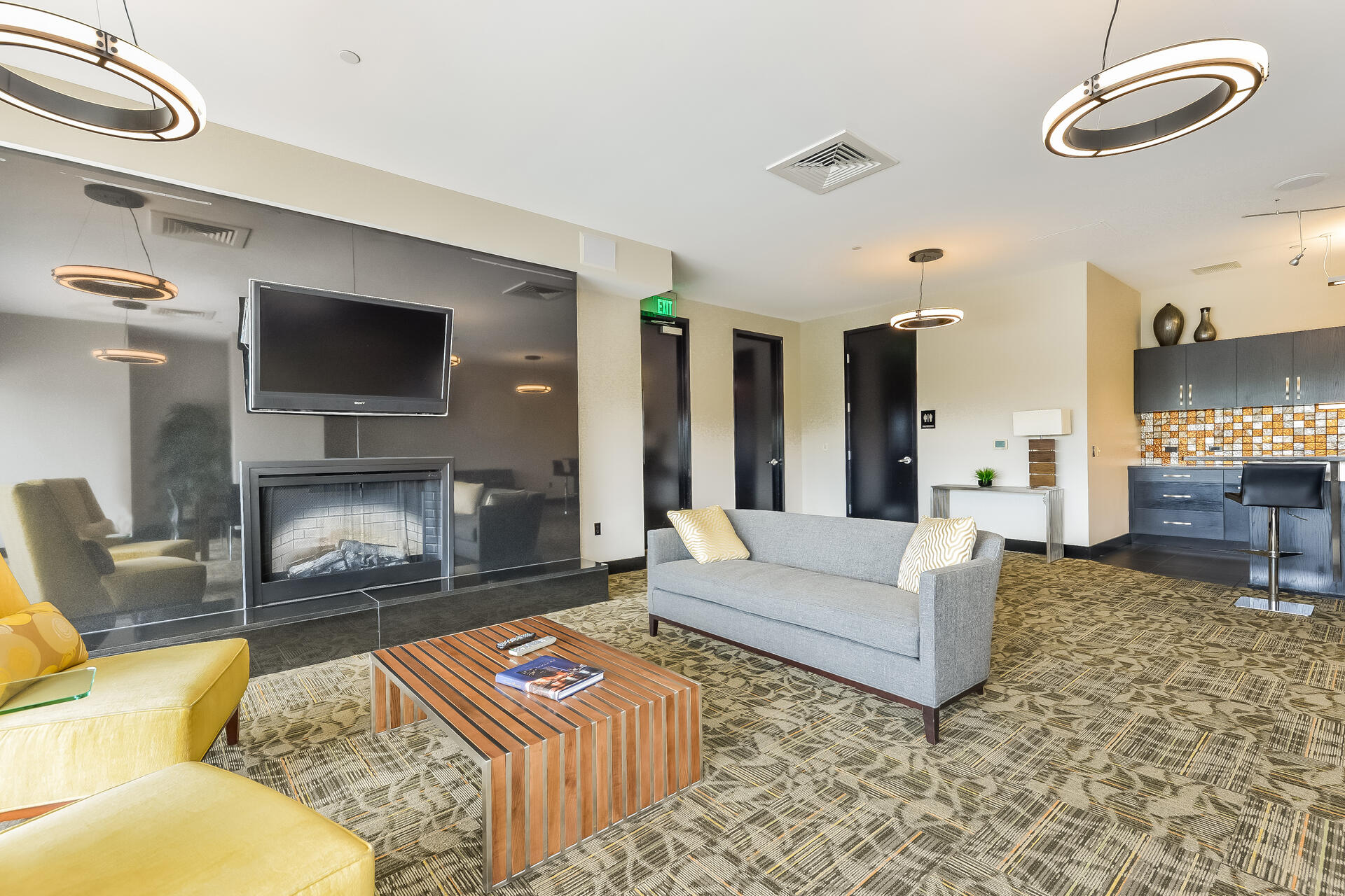 335 Bridge Street Northwest, Unit 2006 Grand Rapids, MI 49504 - Photo 36 of 38 029-photo--6257747