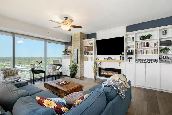 $3,500 | 335 Bridge Street Northwest, Unit 2006, Grand Rapids, MI 49504