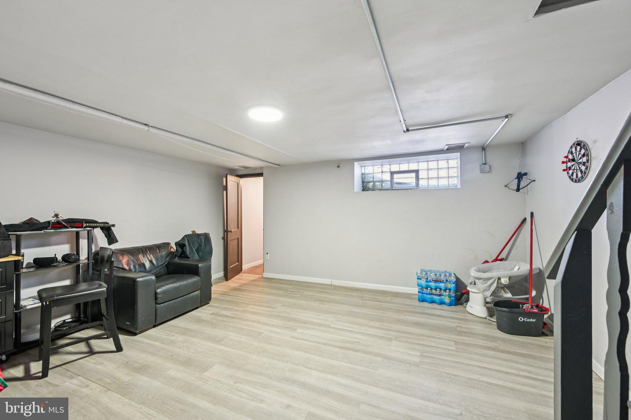 252 East Cheltenham Avenue Philadelphia, PA 19120 - Photo 18 of 23